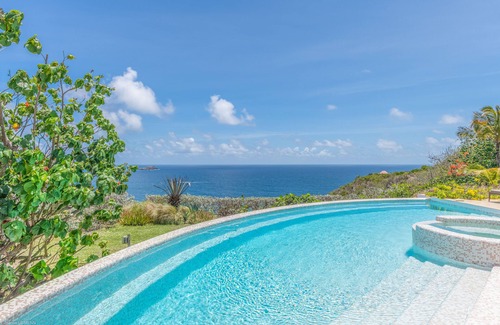 Mont Jean Villa | Please Inquire Before Booking – Luxury Villa