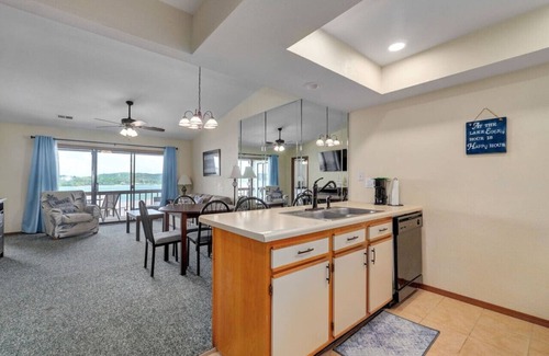Kimberling City Apartment | Pleasure Point at Kimberling Crossing