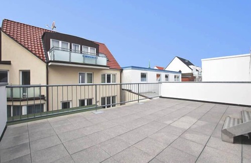 Norderney House | Plenty of space for up to 8 people in a prime location