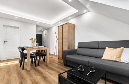 Abertamy Apartment | Plešivec View by Mountain ways
