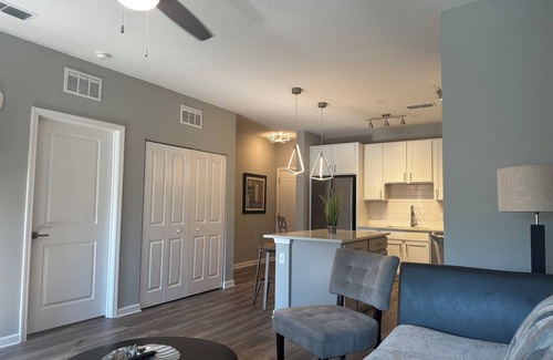 Highlands Apartment | Pllush Apartment Near Airport Zoo