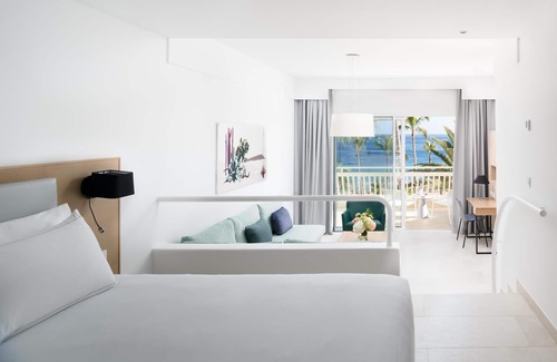 Puerto del Carmen Hotel | Plus Fariones Suite Hotel