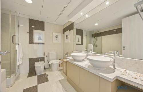 DIFC Apartment | Plush 1BR Steps to DIFC Museum of the Future and Metro