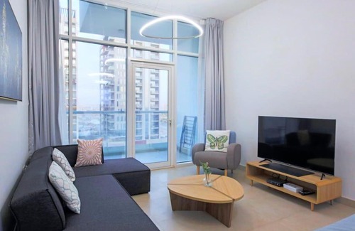 Dubai Apartment | Plush Homes - Vibrant and Contemporary 1 BR in Furjan