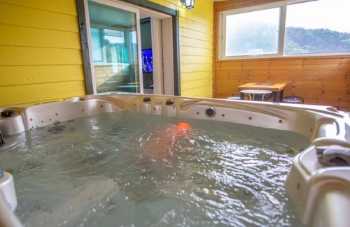 Pocheon House | Pocheon Joey Tomato Pension