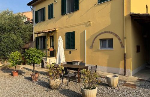 Alseno Apartment | Podere Montevalle's Casa Colonica