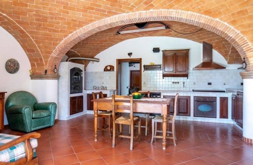 Asciano Villa | Podere Viepri: an outstanding story in the tuscan countryside