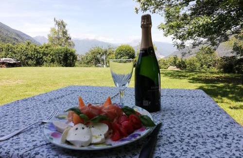 Omegna House | Poggio San Fermo