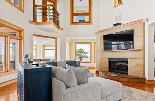 Manteo House | Point Break 6 Bedroom home at Pirate's Cove