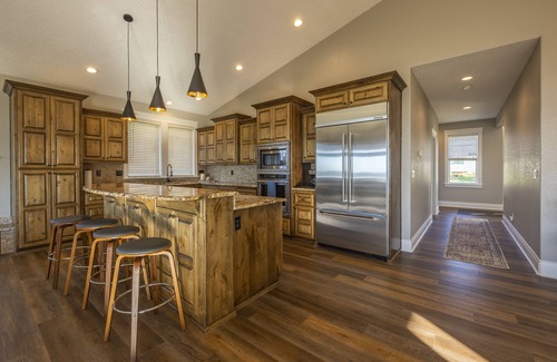 Newport House | Point Break at Agate Beach, Sleeps 12, Oceanfront, Loft, Game Room, Hot Tub, Beach Access, BBQ