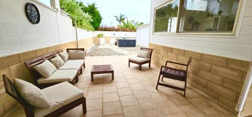 Polignano a Mare Villa | Polignano Villa with Jacuzzi, Garden & Parking