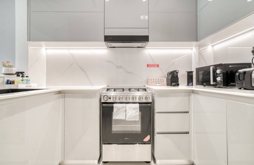 Jadaf Apartment | Polished 1BR at Binghatti Creek Al Jadaf by Deluxe Holiday Homes
