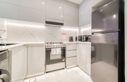 Jadaf Apartment | Polished 1BR at Binghatti Creek Al Jadaf by Deluxe Holiday Homes