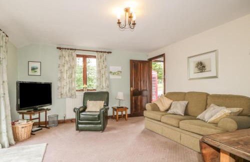 Penrith House | Pond End Cottage