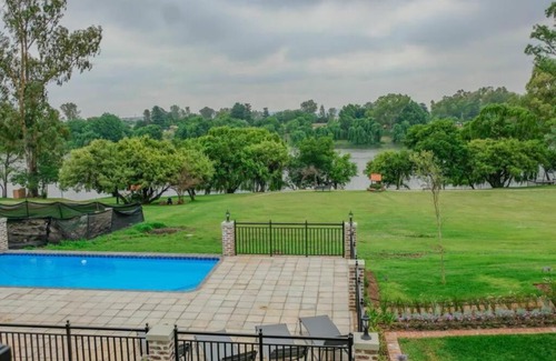 Parys Apartment | PontVineyard @ Pont de Val