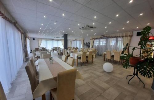 Davod House | Ponty-Lak Panzió