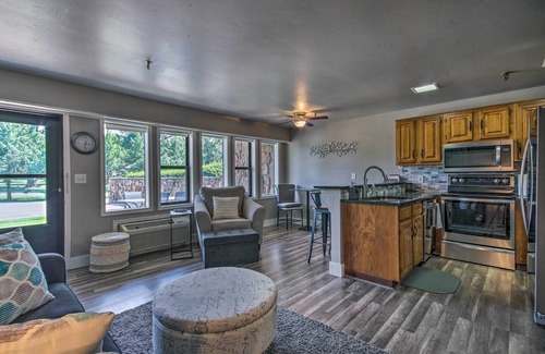 Afton Condo | Pool Access: Condo w/Patio in Afton