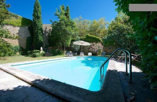 Aigues-Vives House | Pool And Garden Traditional House