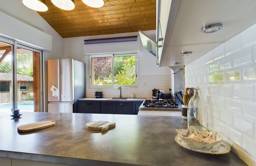Lanton Ski Chalet | Pool and serenity - House for 6 people