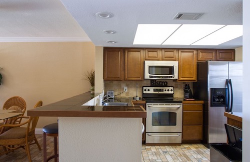Cocoa Beach Condo | Pool/Beach View Condo