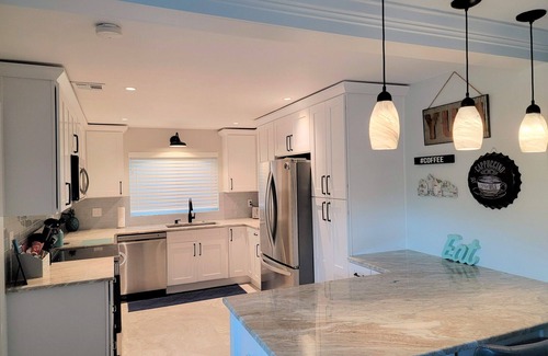 Yacht Club House | Pool heated-hot tub-boat lift, sleeps 9 Yacht Club, direct gulf/river access