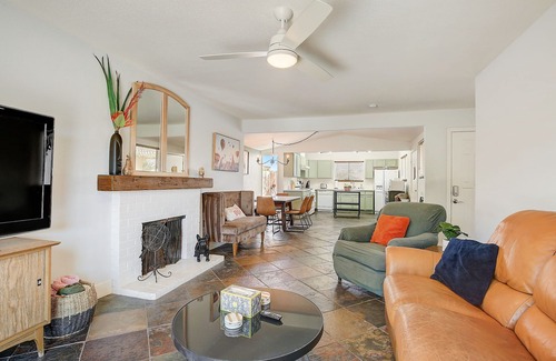 Spring Valley House | Pool & Hot Tub, Just Minutes to Vegas Strip, Parks, Hiking, Concerts and Sports