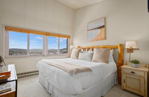 Steamboat Springs House | Pool, Hot Tub, Sauna, Ski In-Out, Amazing Ski Area Views, Top Floor Condo,