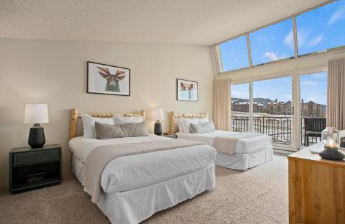 Steamboat Springs House | Pool, Hot Tub, Sauna, Ski In-Out, Amazing Ski Area Views, Top Floor Condo,
