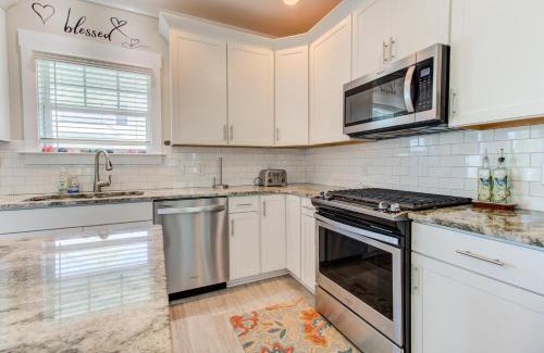 Wilmington Beach House | Pool House by Carolina Beach Realty