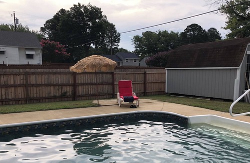 Newport News House | Pool House