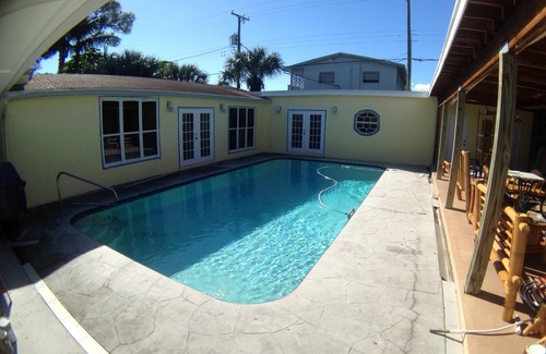 South Palm Park Neighborhood Association Cottage | Pool Near Beach And Town - Bamboo Cottage On Quiet, Pretty Palmway