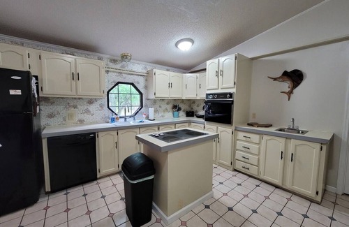 Shallotte House | Pool, pond view and minutes to the beach!
