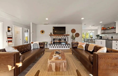 Joshua Tree House | Pool - Spa - Fire pit - Mins to JTNP - Villa Leona