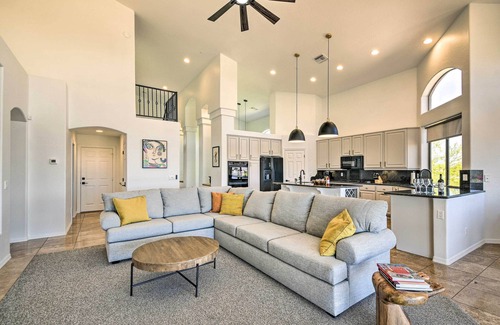 Fountain Hills House | Pool, Spa & Putting Green: Fountain Hills Home!