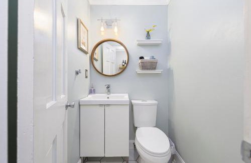 Arlington Heights Villa | Pool Table, Heated Floors, Parking, Mins to DC