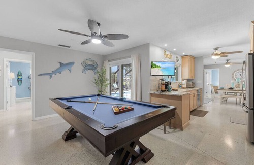 Caloosahatchee House | Pool Time and Fun Times at Mermaid Dream