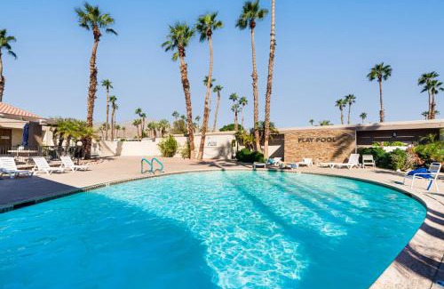 Desert Hot Springs House | Pool and Hot Springs Access Desert Oasis with Patio