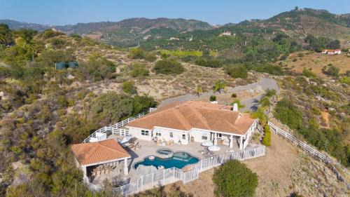 Temecula House | Pool Views Hot Tub Fire Pit Arcade Vista Clara by AvantStay