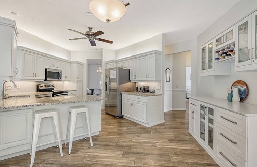 Laurel Villa | Pool Villa, 3BR/2.5BA, private heated pool, close to the beaches