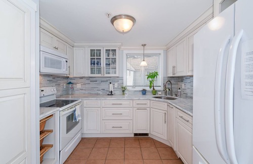 Mews Village Condo | Pool Villas- 2 bedroom, 2 bath, sleeps 4, heated pool, gas fireplace & grill