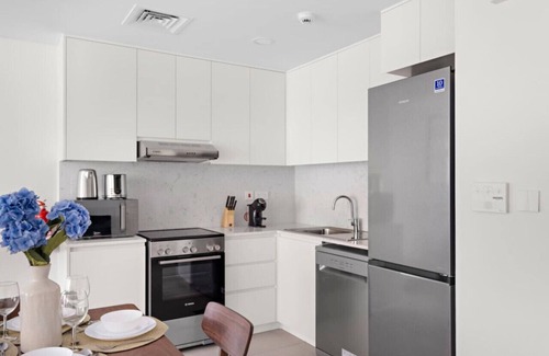 Umm Suqeim 3 Apartment | Pool with Burj Al Arab View & near Tourist Spot