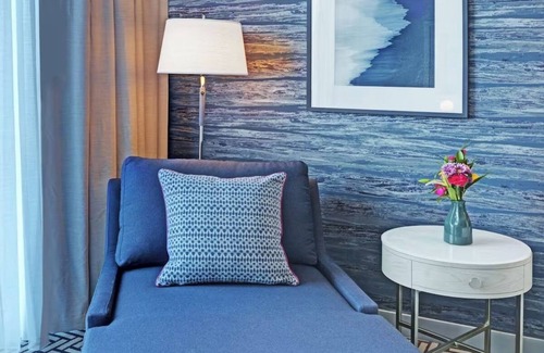 Central Beach Hotel | Poolside Paradise with Stunning Marina Views, Near Las Olas Beach & Shops