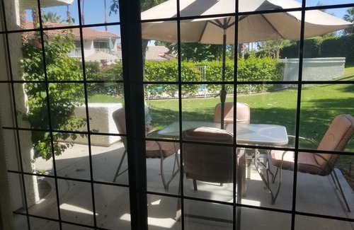 Palm Springs Condo | Poolside Villa, 2+2, Great Location