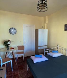 Perea Apartment | Popi Apartment for rent Peraia floor with balcony 38 qm τμ