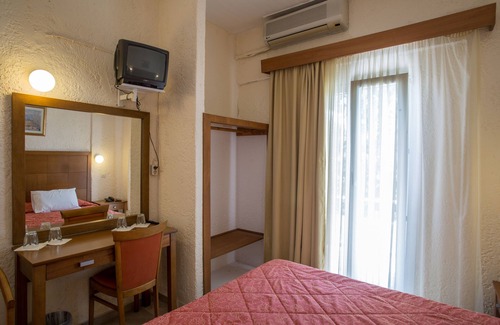 Gouvia Hotel | Popi Star