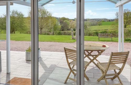 Gwehelog House | Poplars Cottage