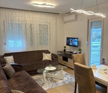 Ub Apartment | Popovic