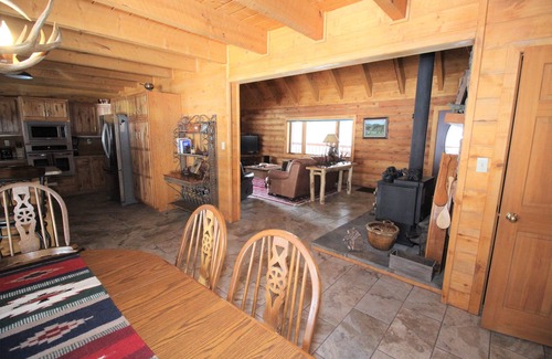 Pagosa Springs Cabin | Popular Log Home. Perfect for Family Getaway! Close to Town. Hot Tub.