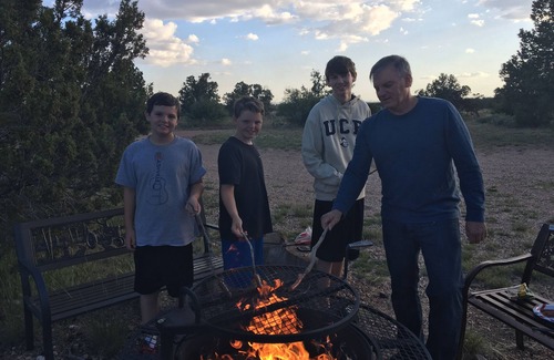 Valle House | Popular Vacation Rental At The Grand Canyon, Make yourselves at Home!