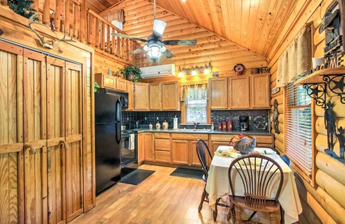 Cosby Cabin | Porch & Fire Pit: Rustic Log Cabin in Smokies!